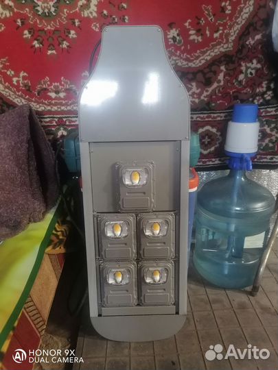 Фонарь уличный