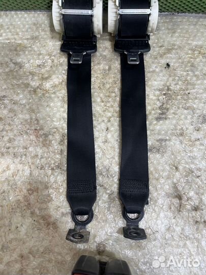 Ремень безопасности задний Ford Focus 3