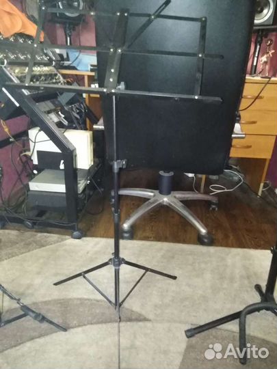 Стойка для гитары 2 шт. +пюпитр