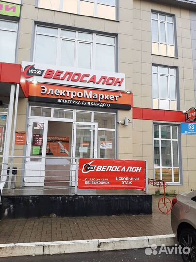 Продавец-универсал(сборщик велосипедов) в велосало