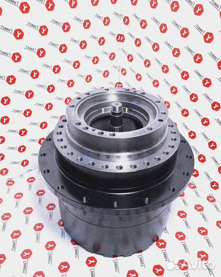 Редуктор хода Volvo EC240LC