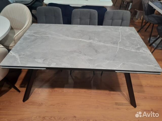 Керамический стол