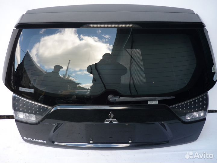 Дверь багажника Mitsubishi Outlander XL