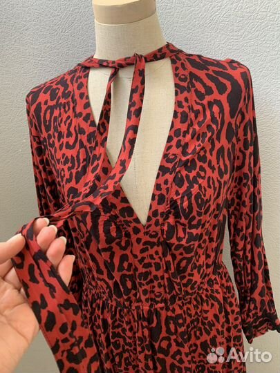 Платье Zara