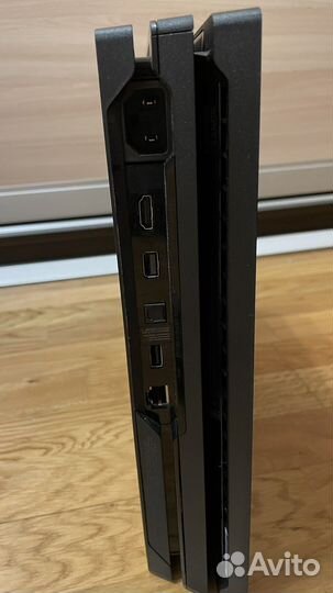 Sony playstation 4 PS4 pro 1tb