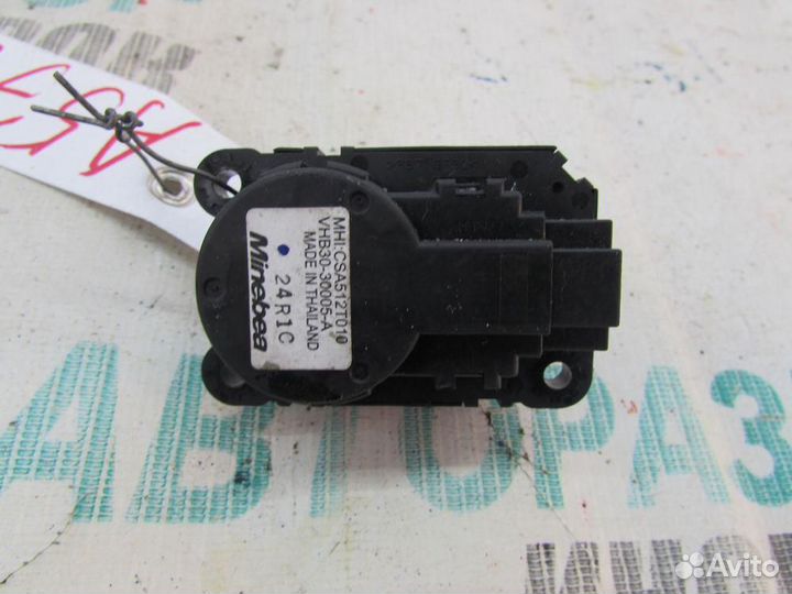 Моторчик заслонки печки для Mitsubishi Outlander 3