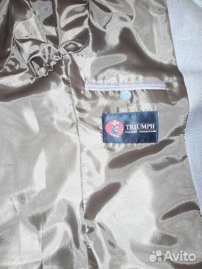 Костюм мужской классический бежевый