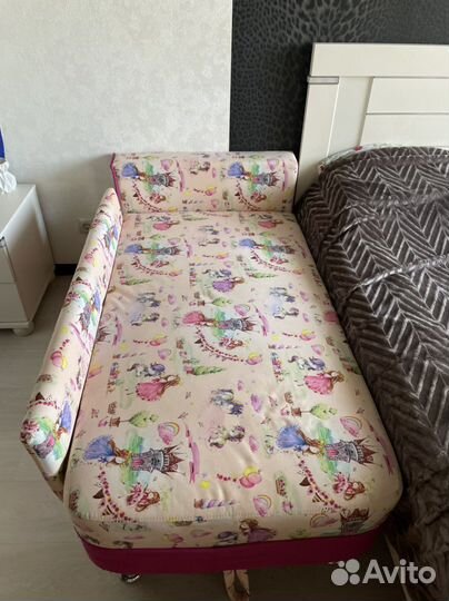 Детский диванчик