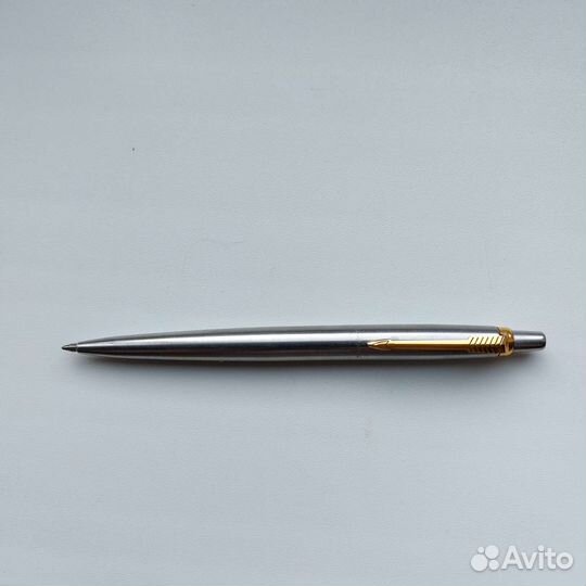 Шариковая ручка parker