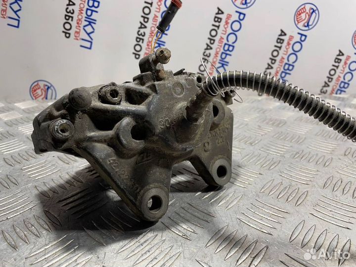 Суппорт Mercedes-Benz W220