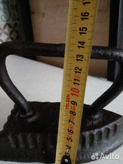 Старый утюг антиквариат