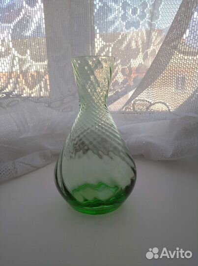 Ваза зеленое стекло СССР