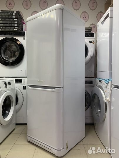 Холодильник Hotpoint Ariston 167x60x60(Италия)