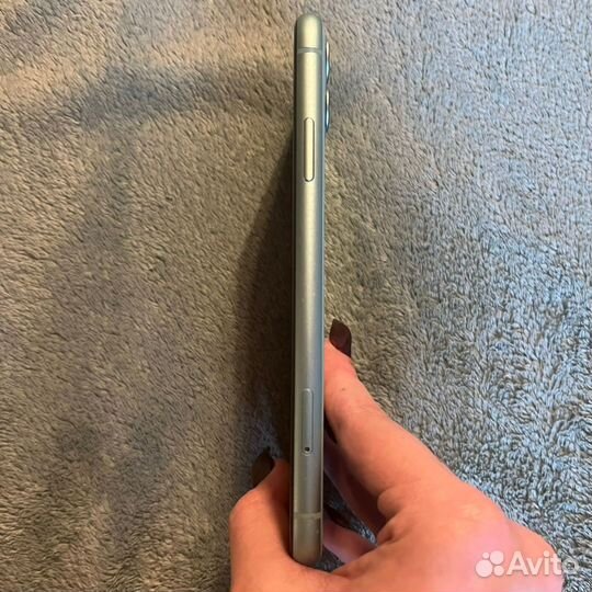iPhone 11, 256 ГБ