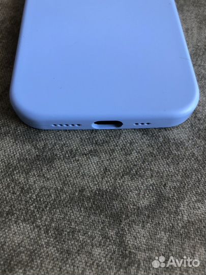 Чехол на iPhone 12