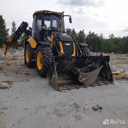 Экскаватор погрузчик MST 644 plus