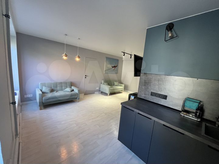 2-к. квартира, 45 м², 3/3 эт.