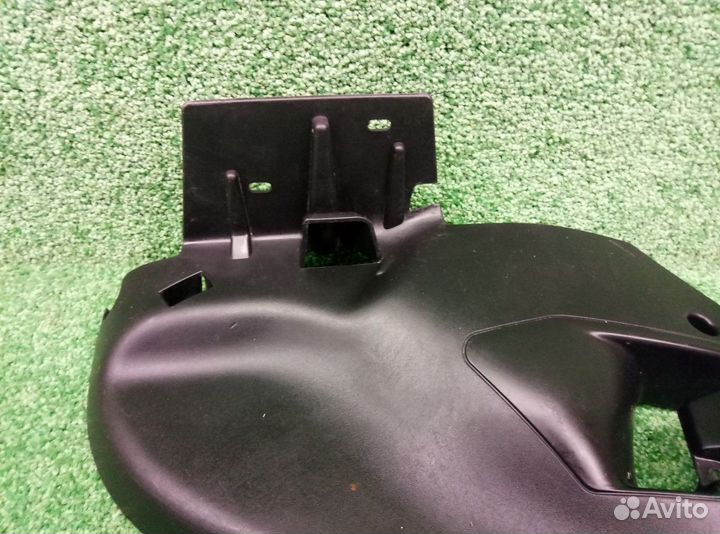 Накладка (кузов внутри) левая Citroen C4 2004-2011