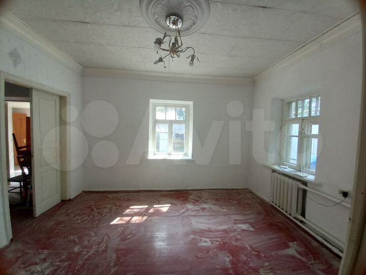 Дом 63,9 м² на участке 2,3 сот.