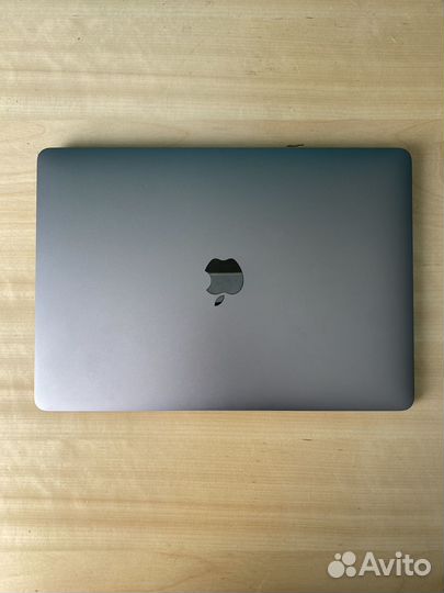 Apple MacBook air 13 2020