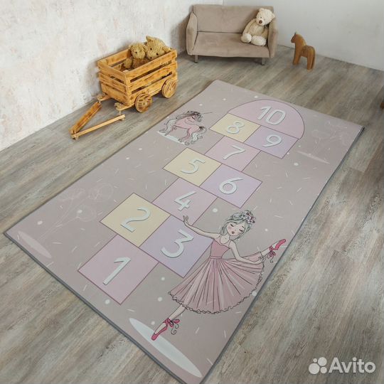 Ковер в детскую Классики. Стильный и современный