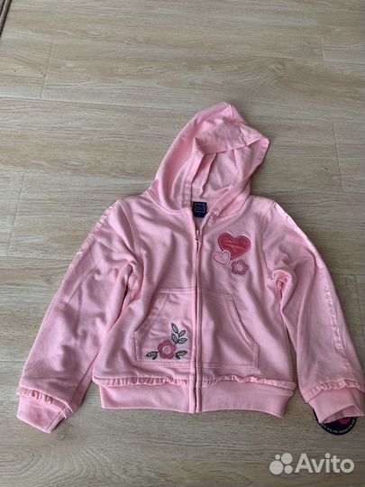 Костюм для девочки новый 100-110 см