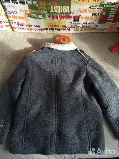 Пальто для девочки zara