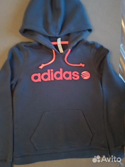 Толстовка с капюшоном