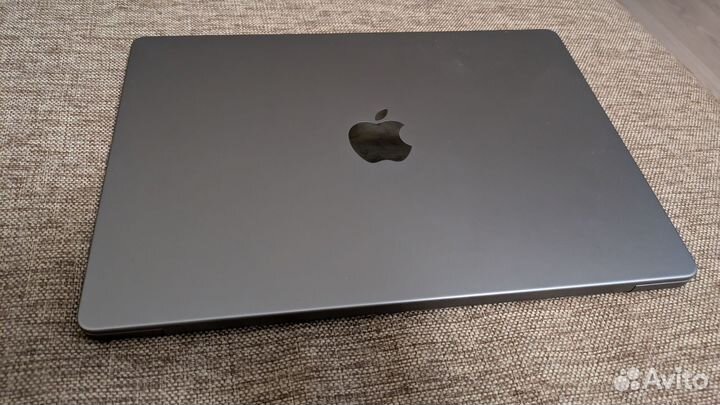 Apple MacBook Pro 14 m2 pro 16/1024