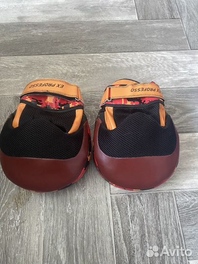 Боксерские лапы