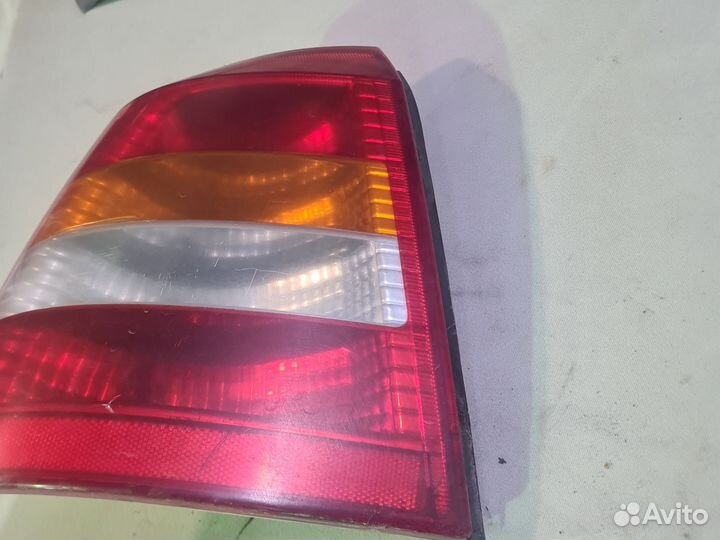Опель астра Джи 98-2005 г хетчбэк фонарь задний