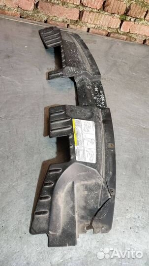 Накладка замка капота Dodge Caravan 4 04857410AC