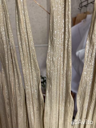 Декоративный лист пальмы