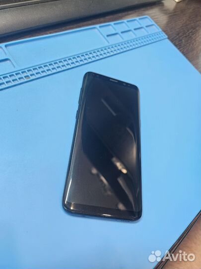Samsung Galaxy S8, 4/64 ГБ
