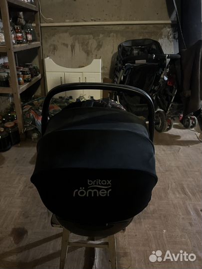 Автолюлька britax romer с базой