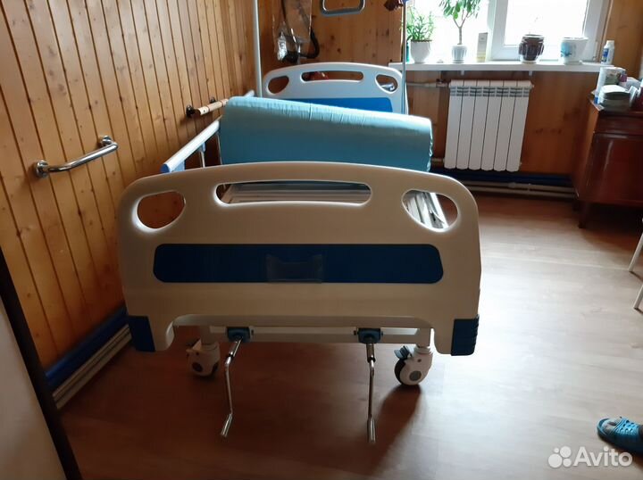 Медицинская кровать+ортопедический матрас