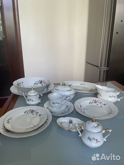 Столовый и чайный сервиз