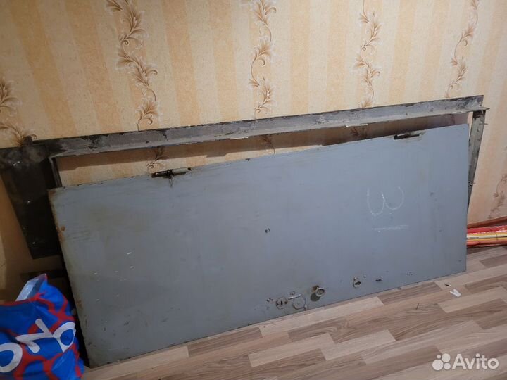 Дверь входная металлическая