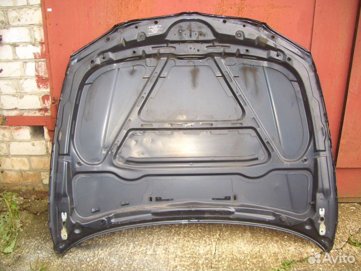 Капот бмв 1 серия Е81-87. Е82-88 с07-13г