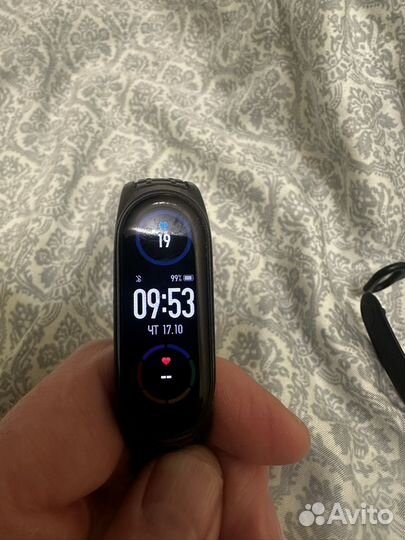 Фитнес браслет xiaomi mi band 6