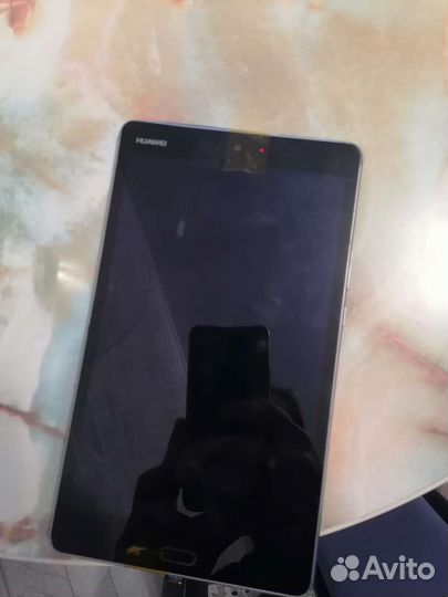 Huawei Mediapad M3 lite 3/32 lteна запчасти