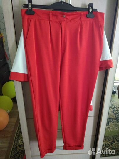 Продам костюм