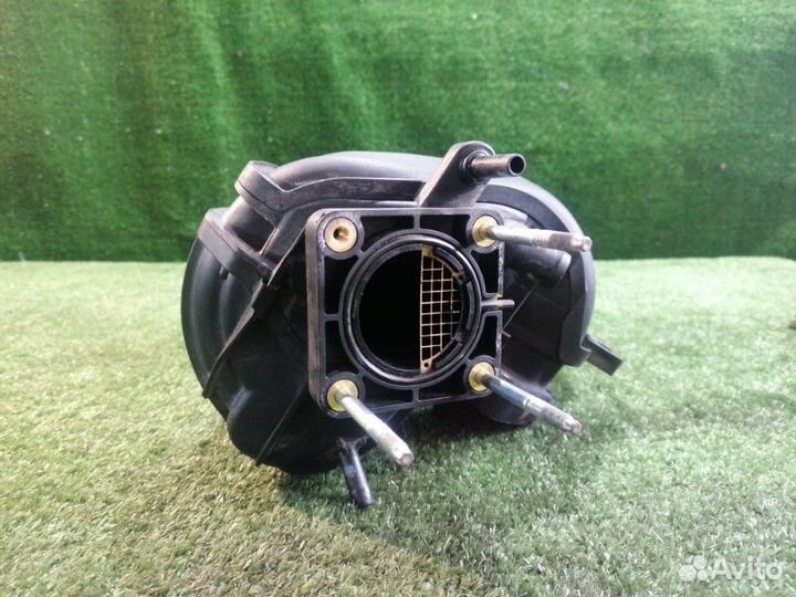 Коллектор впускной Toyota Corolla Axio NZE144