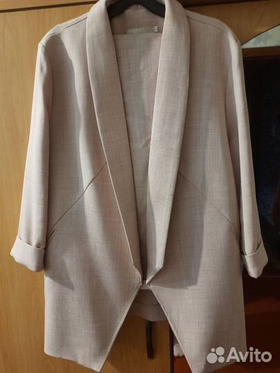 Брючный костюм женский 52 размер