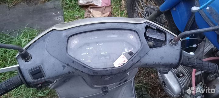 Продам honda lead 100