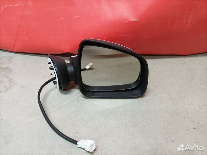 Зеркало правое Renault Logan 1 2004-2014