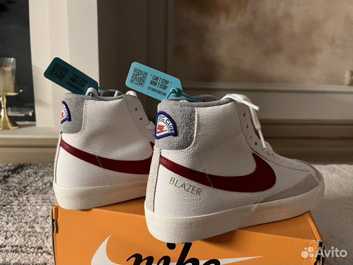 Nike blazer
