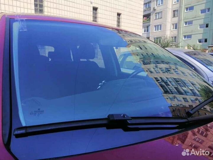 Лобовое стекло