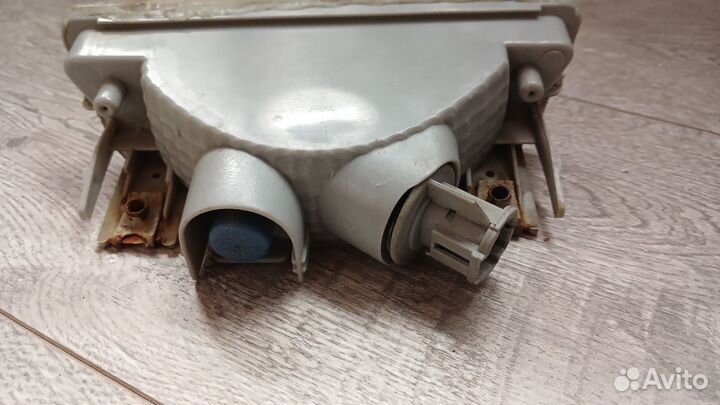 Фонарь заднего хода на nissan x trail t31