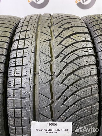Michelin Pilot Alpin PA4 225/40 R18